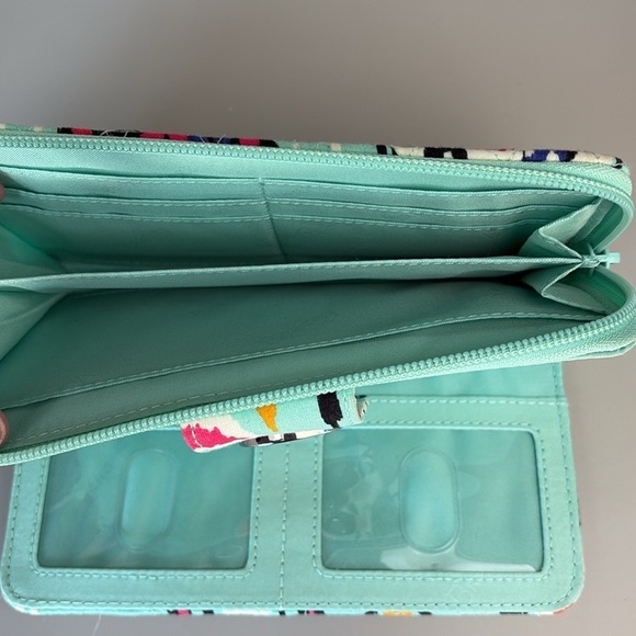 Vera Bradley Classic Signature Turnlock Wallet - Pueblo - Picture 6 of 7